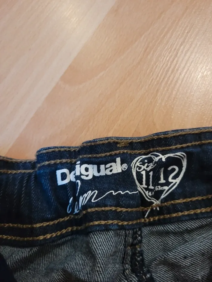 Short Desigual 11-12 ans - photo numéro 3