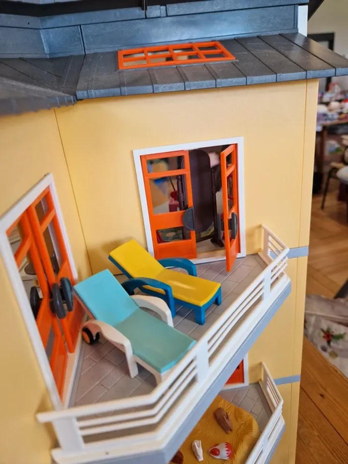 Maison playmobil 3 étages - photo numéro 17