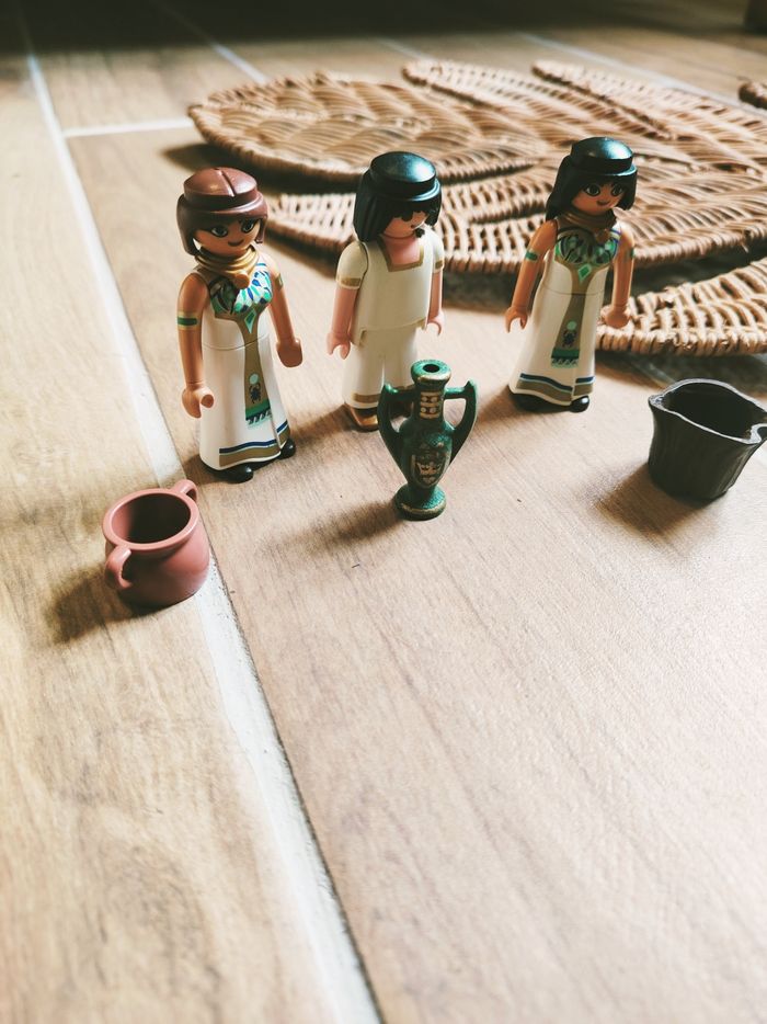🏺Playmobil lot de 3 figurines femmes egyptiennes avec accessoires - photo numéro 2