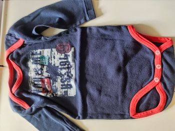 Bodi 12 mois Absorba