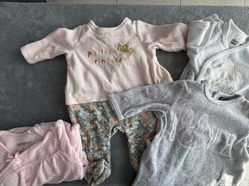 Lot de pyjama.