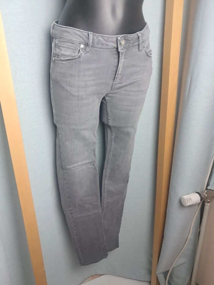 Reiko jean slim gris T.35 en tbe