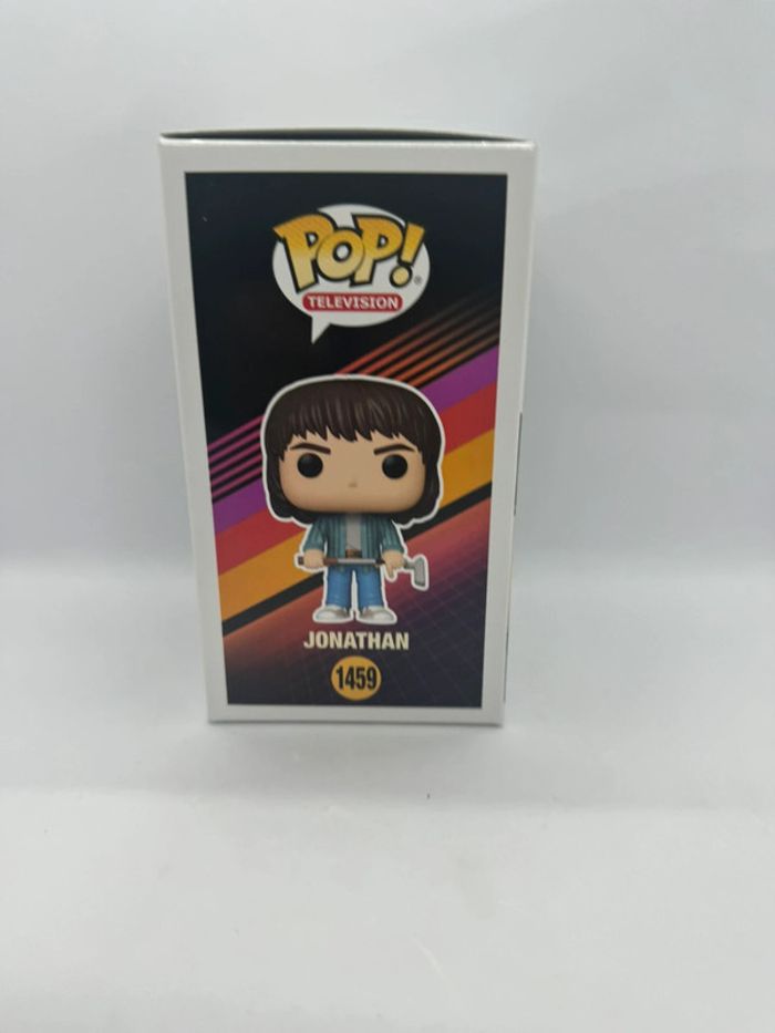Funko Pop Netflix Stranger Things Jonathan 1459 - photo numéro 3