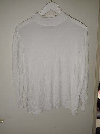 Pull blanc