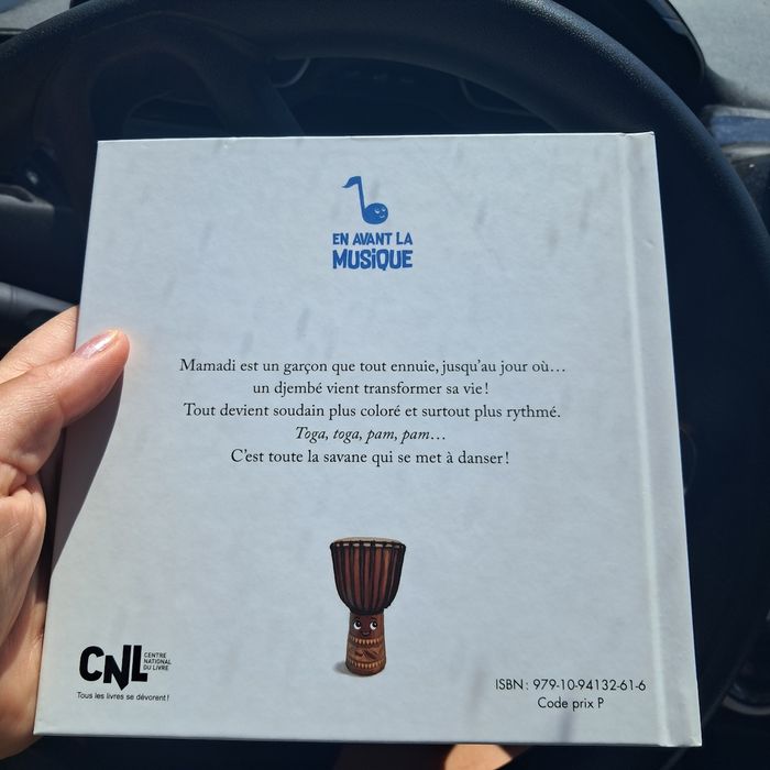 Livre  le djembe qui fait  danser - photo numéro 2