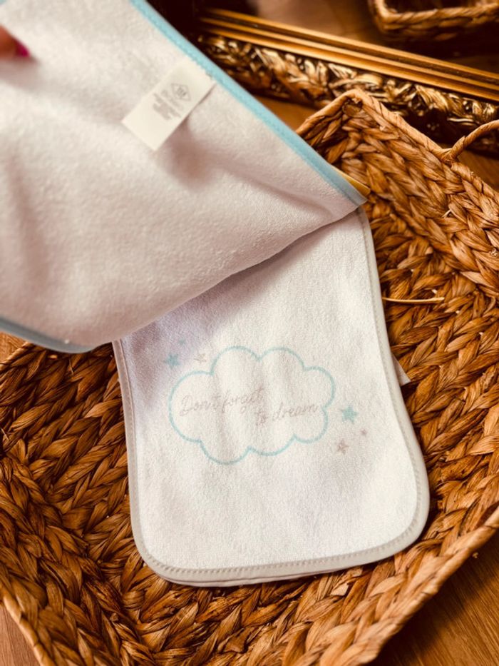 Lot de 7 bavoirs éponges garçon Tex jaune et bleu turquoise Neufs 💙 - photo numéro 3