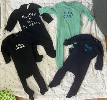 Lot de 4 pyjamas Kiabi 6 mois