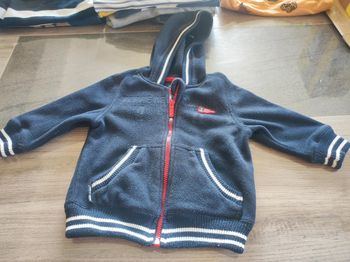 Veste polaire 24 mois