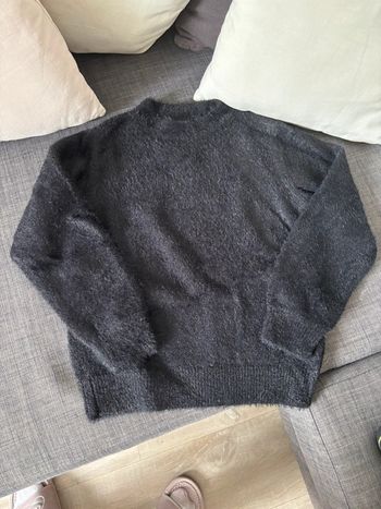 Pull noir