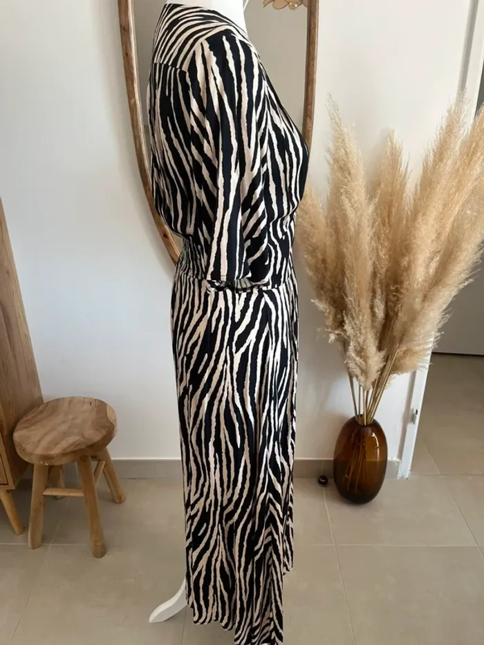 Robe longue zébrée Ema Blues - photo numéro 4