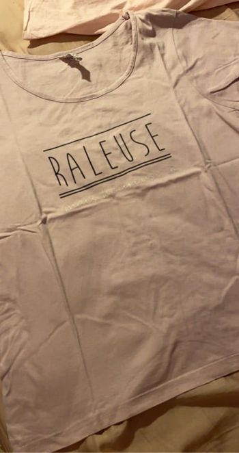 Tee shirt