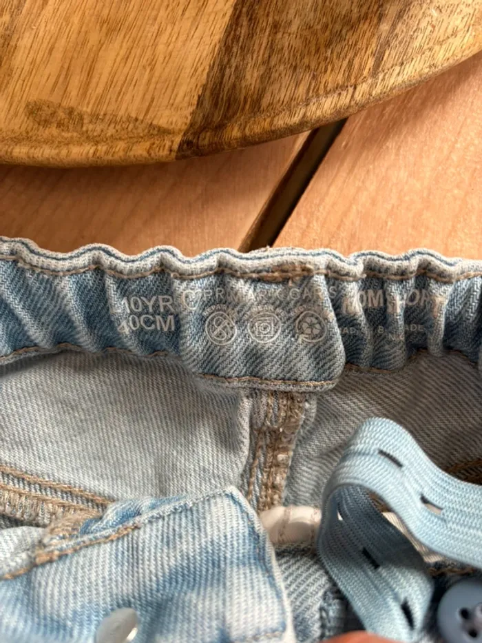 Short Mom taille 9/10 ans - photo numéro 4