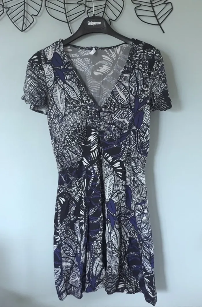 Robe fleurie ethnique