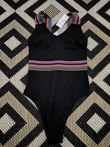 Maillot de bain cupshe taille XS(34) neuf