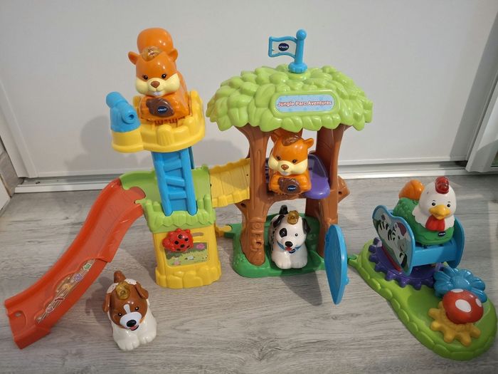 Circuit tut tut bolides animaux