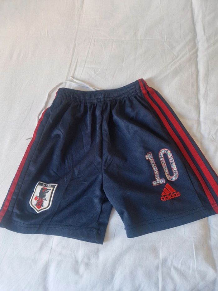 Short Adidas T.7ans