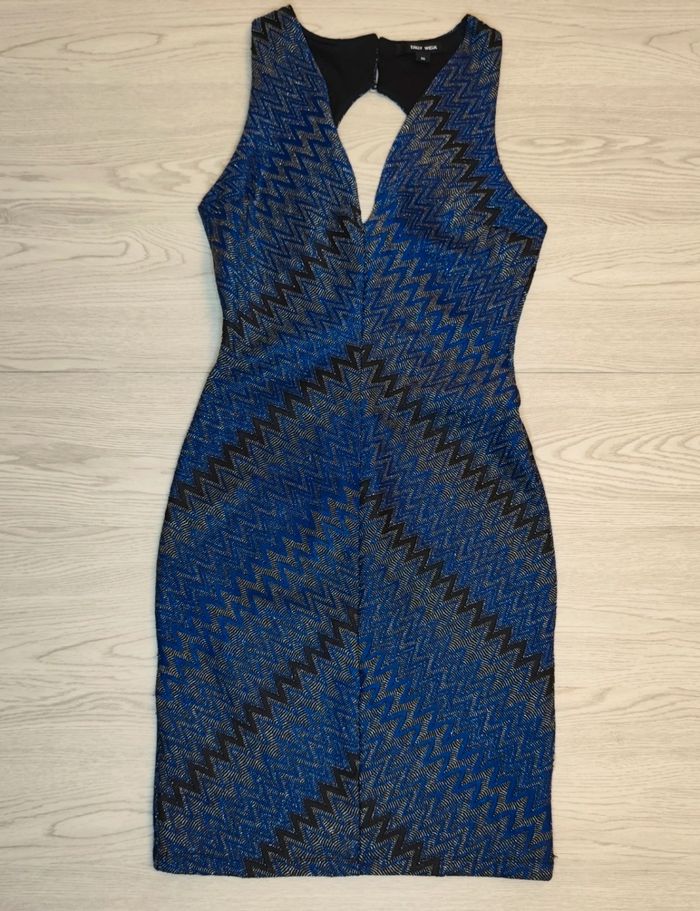 Robe courte moulante bleu noir et paillettes taille xs