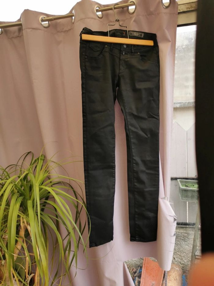 Jean noir Esprit EDC Regular en 38 neuf - photo numéro 4