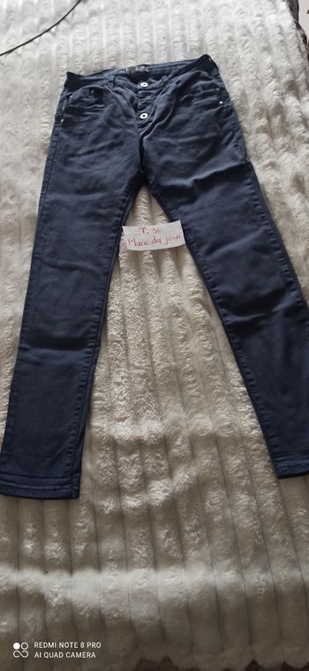 Jeans slim bleu marine raye t. 36