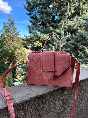 sac rose corail imprimé croco