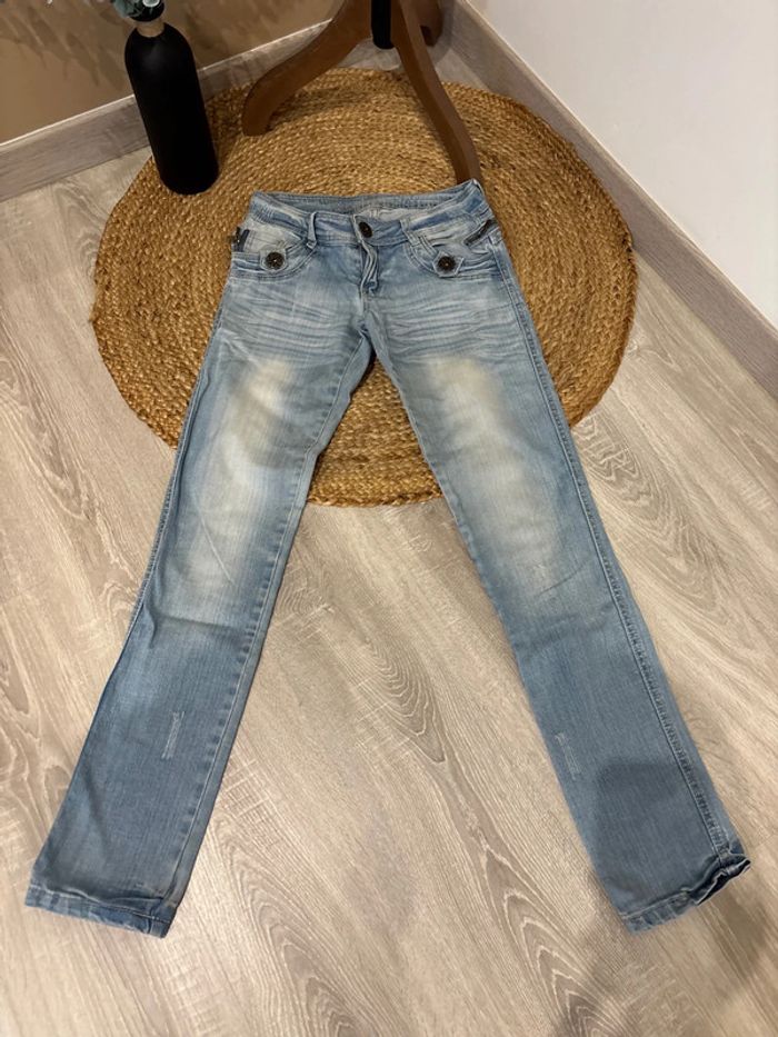 Jeans femme Jennyfer taille 36 - photo numéro 2