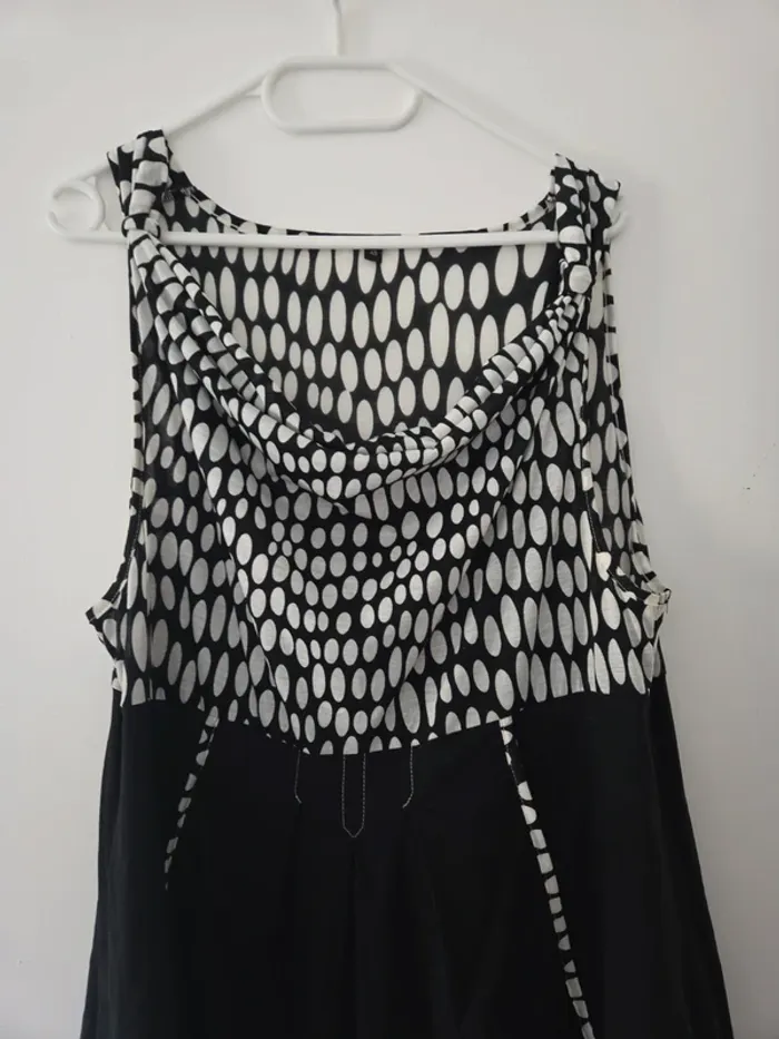 Robe femme manche courte noir pois blanc TBE taille 48 - photo numéro 3