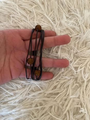 Bracelet avec perle marron