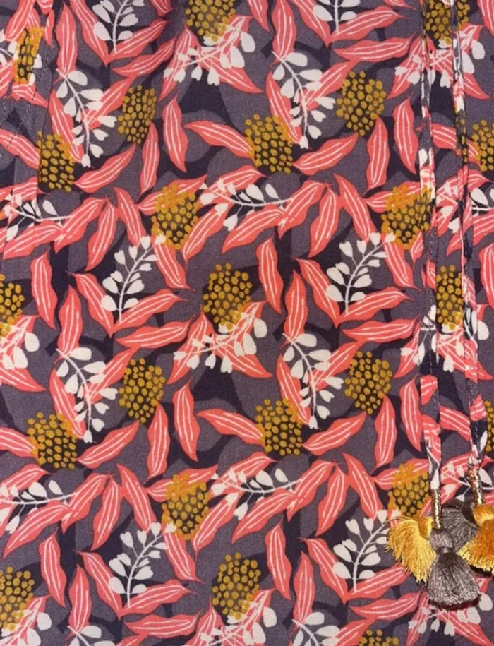 Robe imprimée à volants  XS  neuf étiquette  little miss Captain Tortue - photo numéro 5