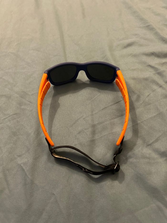 Lunettes de soleil - photo numéro 2