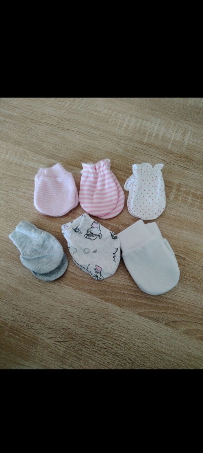 Bonnet et moufles - photo numéro 2
