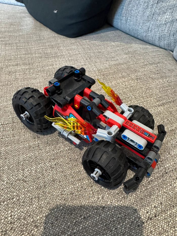 Voiture lego technique - photo numéro 3