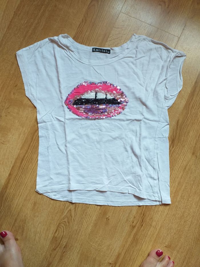 Tee shirt court taille 14 ans