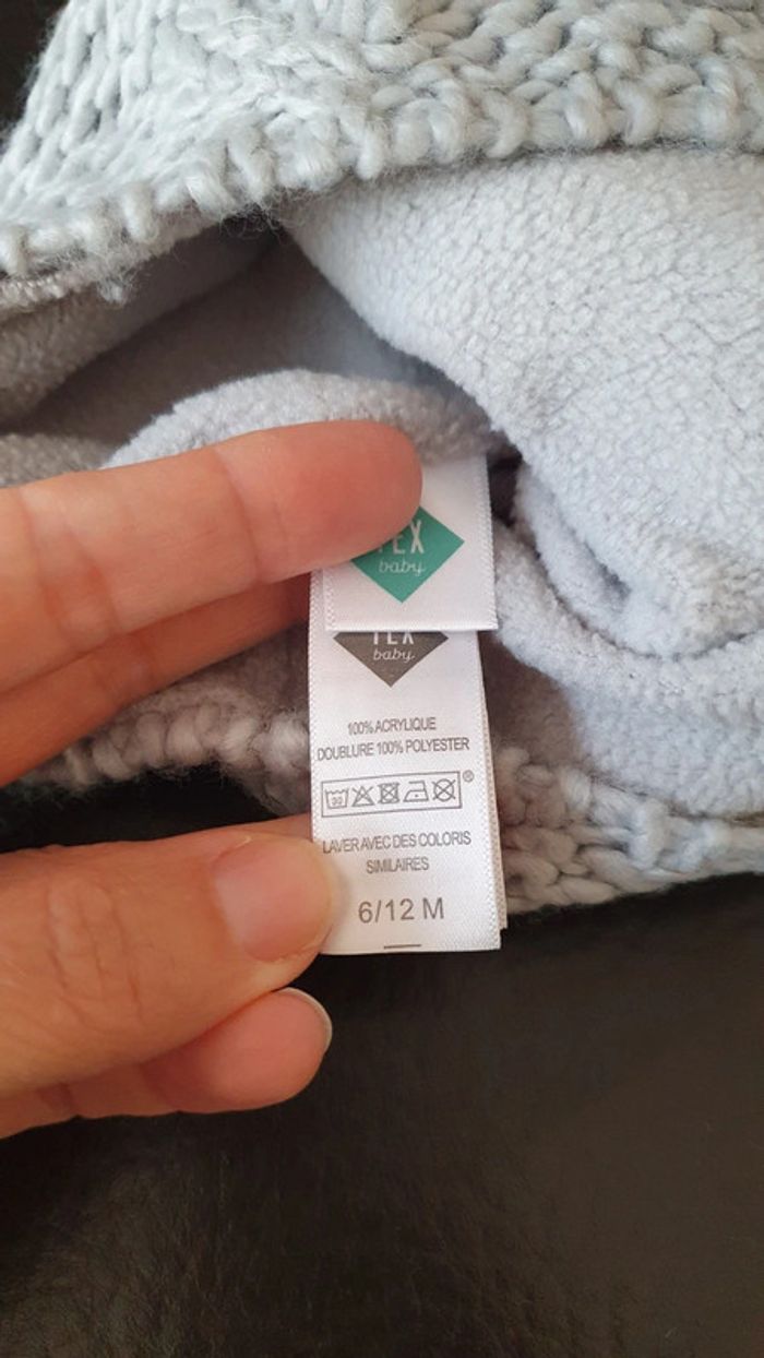 Bonnet gris doublé en polaire avec pompons et cache-oreille, 6-12 mois - photo numéro 4