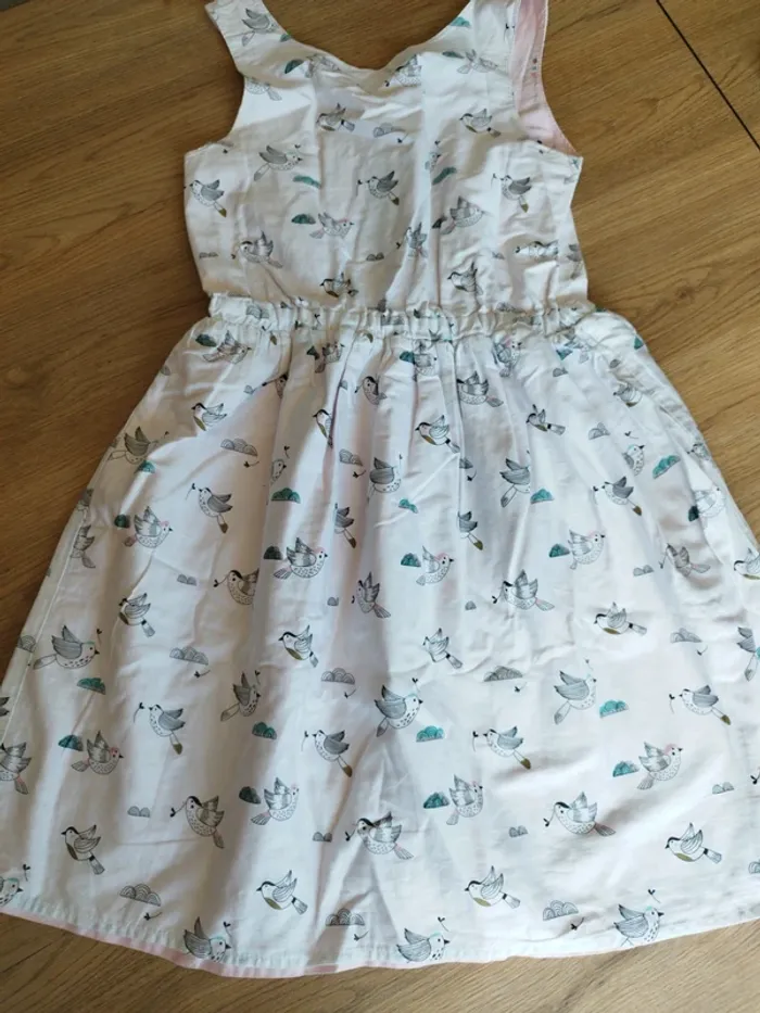 Robe motif oiseau