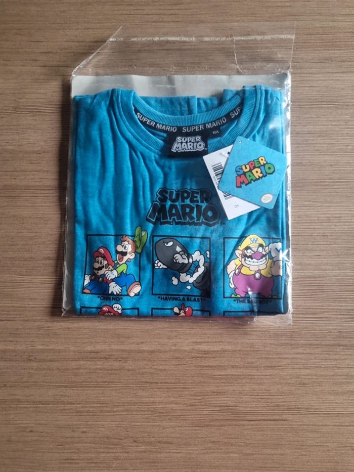 Tee-shirt super Mario neuf