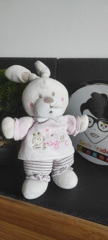 doudou lapin nicotoy Simba rose marron abc a b c rayure rayé noeud coeur Peluche