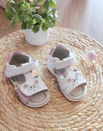 Nue Pieds Sandales bébé fille P.19 Freemouss 