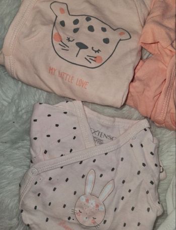Lot bodies 1 mois