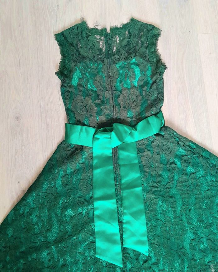 Robe Lindy Bop en dentelle - photo numéro 7