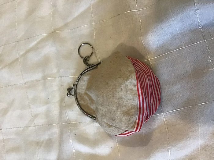 Porte monnaie tissu beige rouge et blanc 10X12,5 cm - photo numéro 3