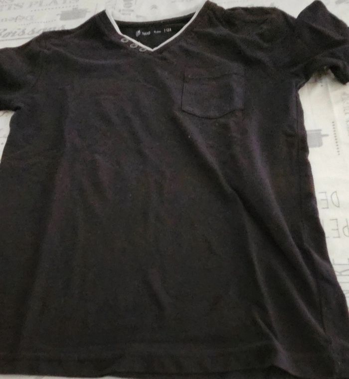 Vend 5 tee-shirts garçons  taille 12ans - photo numéro 8
