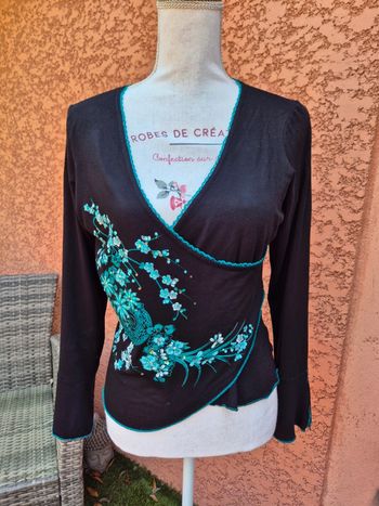 Tee-shirt à manches longues pour femme T. 3