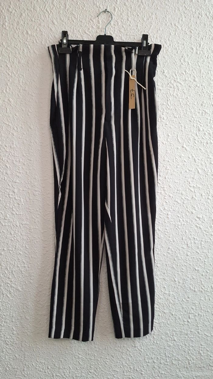 🥳 Lot de pantalons femme – tailles S / 36 – différents styles et marques - photo numéro 3