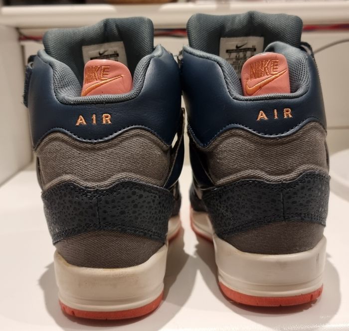 Nike Air Revolution Ski Hi taille 38 - photo numéro 7