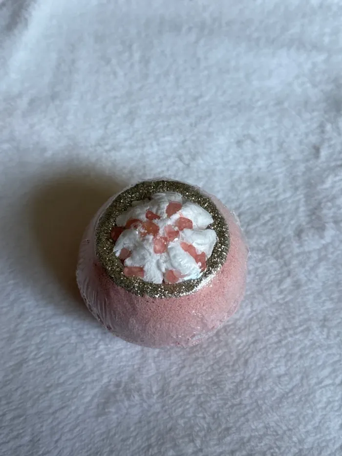 Bombe de bain grenade