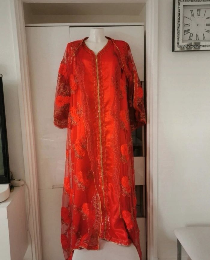 ❤️🤍Magnifique Robe Oriental 3 Pièces Fleurs Relief ❤️🤍 - photo numéro 8