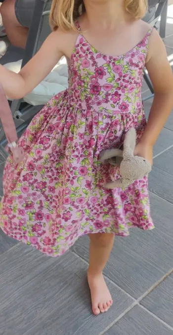 Robe à fines bretelles 4 ans
