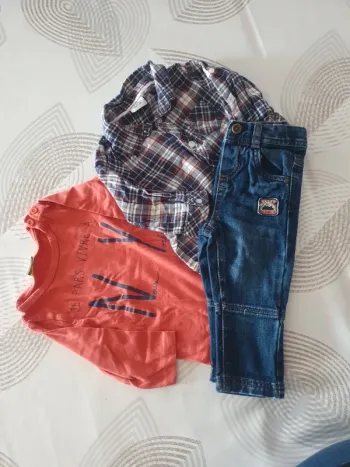 Ensemble jeans 9 mois