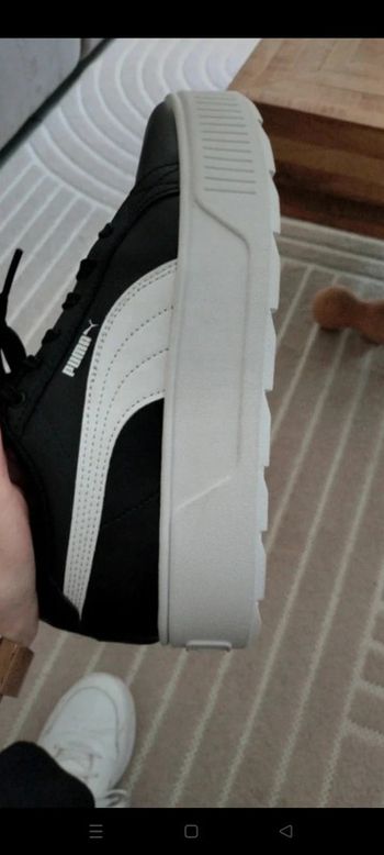 Baskets compensées puma