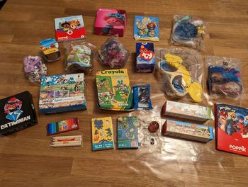 Lot 2 de jouets pour fêtes d'anniversaire thème fille